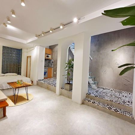 20X19 Apartment Hanoi Exterior foto