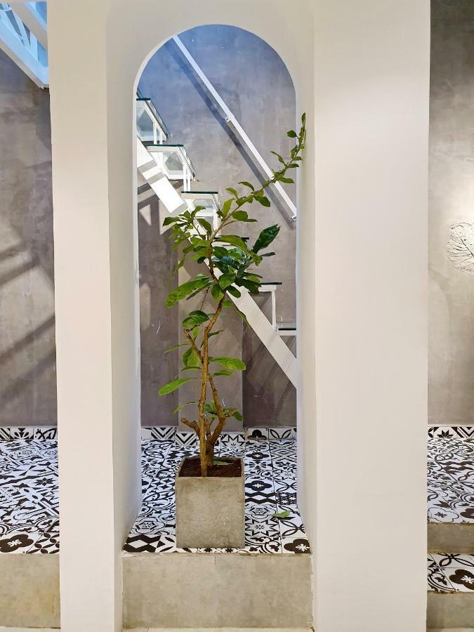 20X19 Apartment Hanoi Exterior foto