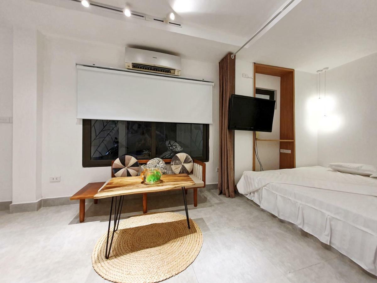 20X19 Apartment Hanoi Exterior foto