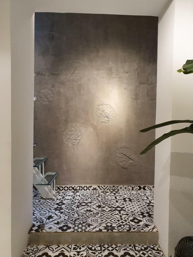 20X19 Apartment Hanoi Exterior foto